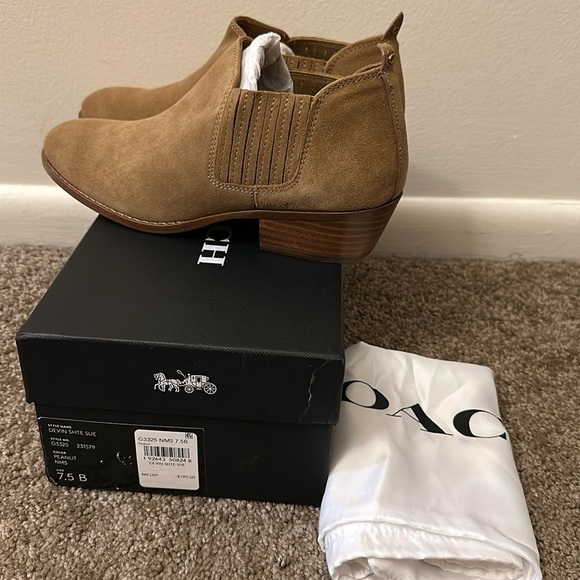 Coach Devin Bootie - Picture 3 of 13